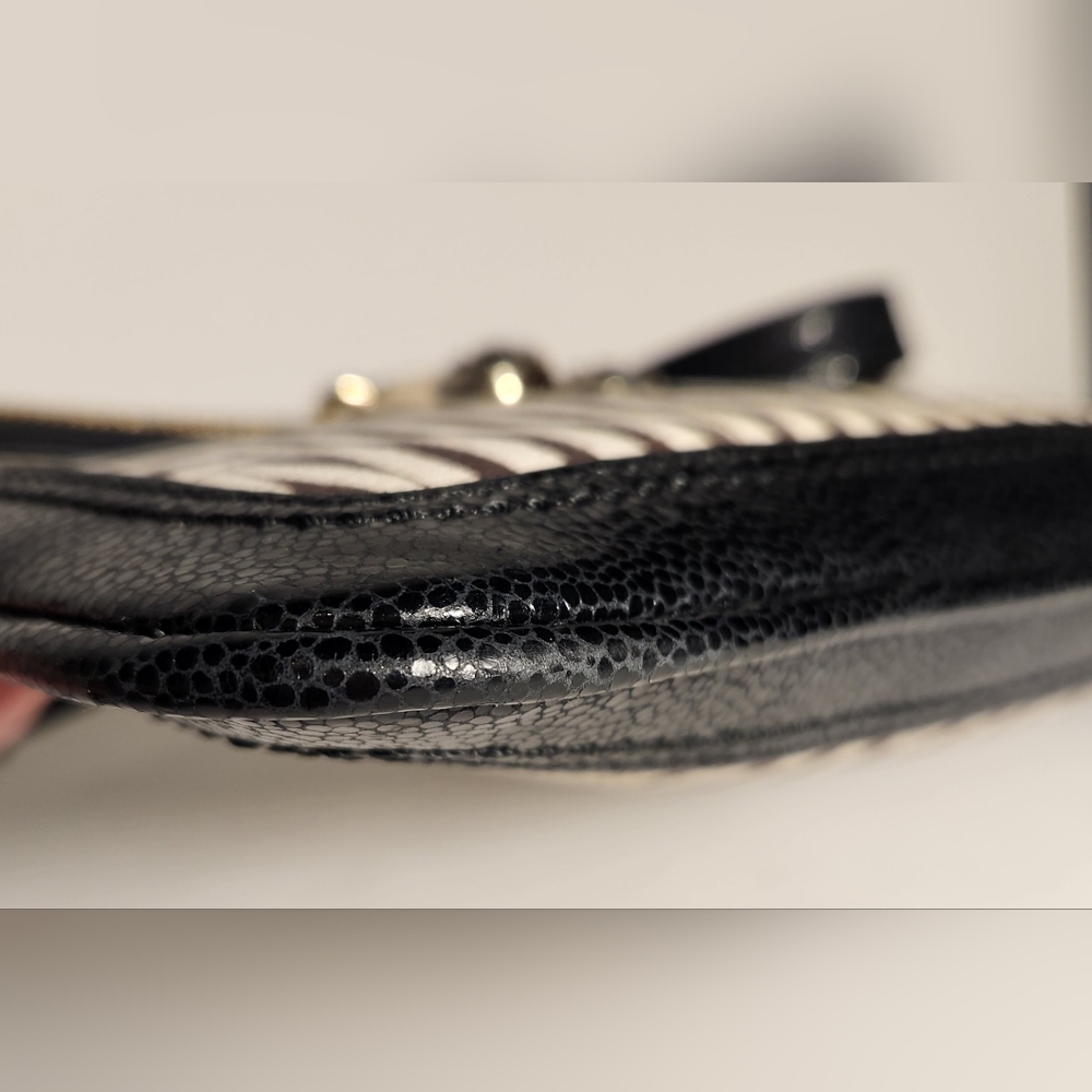 Henri bendel disturbed debutante shoulder bag - Picture 3 of 6
